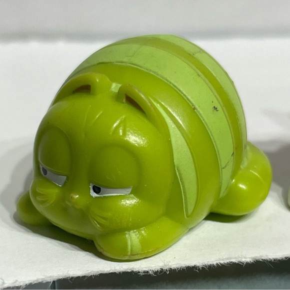 Lot of 6 Lost Kitties Figures Great Condition - Picture 2 of 7